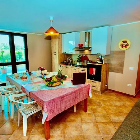 Dorotea Con Piscina * Trappeto (Sicily)